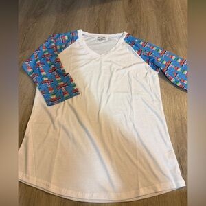 Missy Jane Raglan Top Printed Sleeves Size M